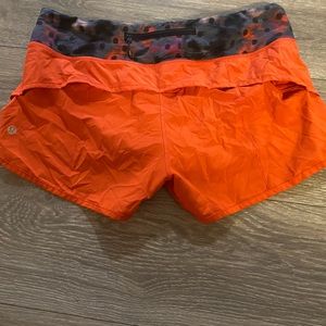 Lululemon speed up low-rise lined shorts 2.5